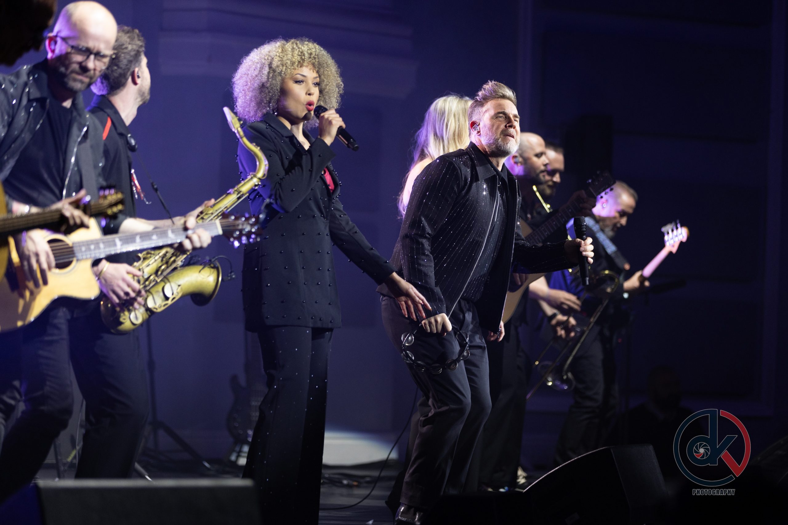 Live music photography during Gary Barlow Isle of Man show